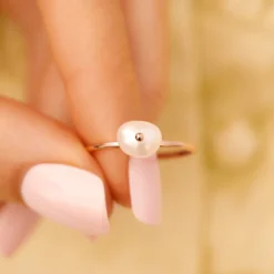 Bitty Pearl Ring -Deals Bijestora Store 042221 PV PDP SS 14391