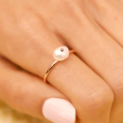 Bitty Pearl Ring -Deals Bijestora Store 042221 PV PDP SS 1441
