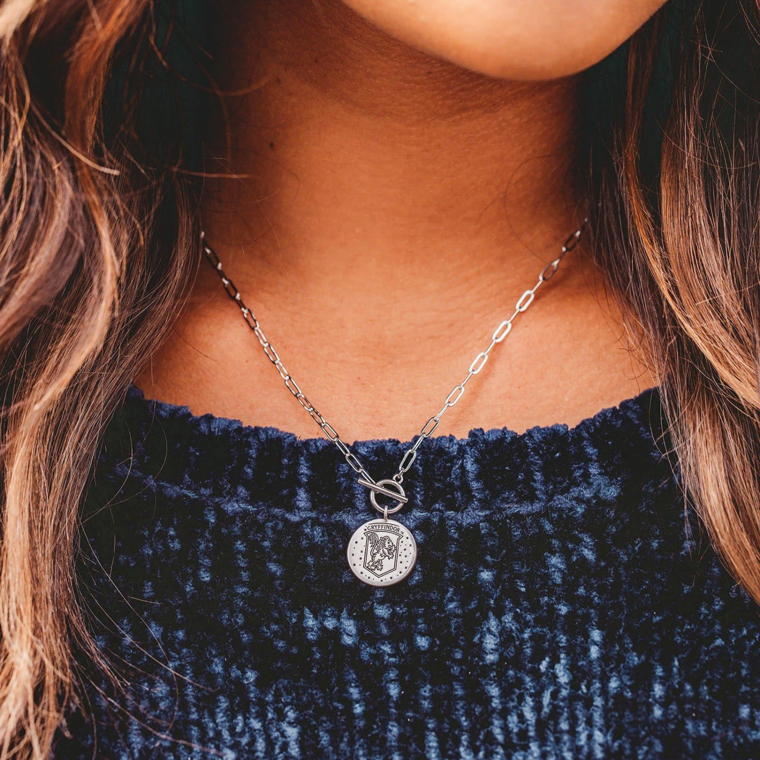 Harry Potter Gryffindor™ Toggle Choker 2 Harry Potter Gryffindor™ Toggle Choker - Image 2