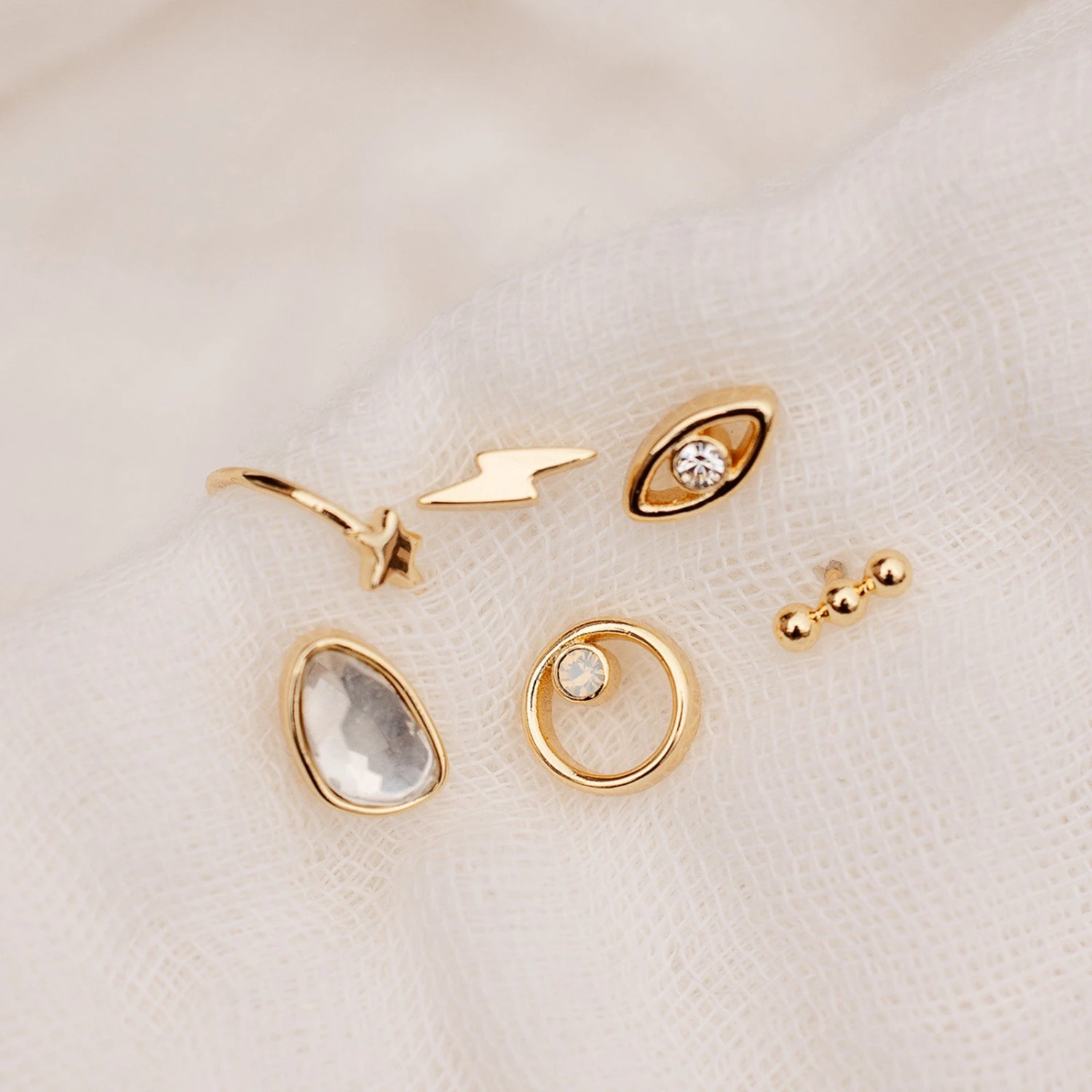 Mystic Stud Set 4 Mystic Stud Set - Image 4