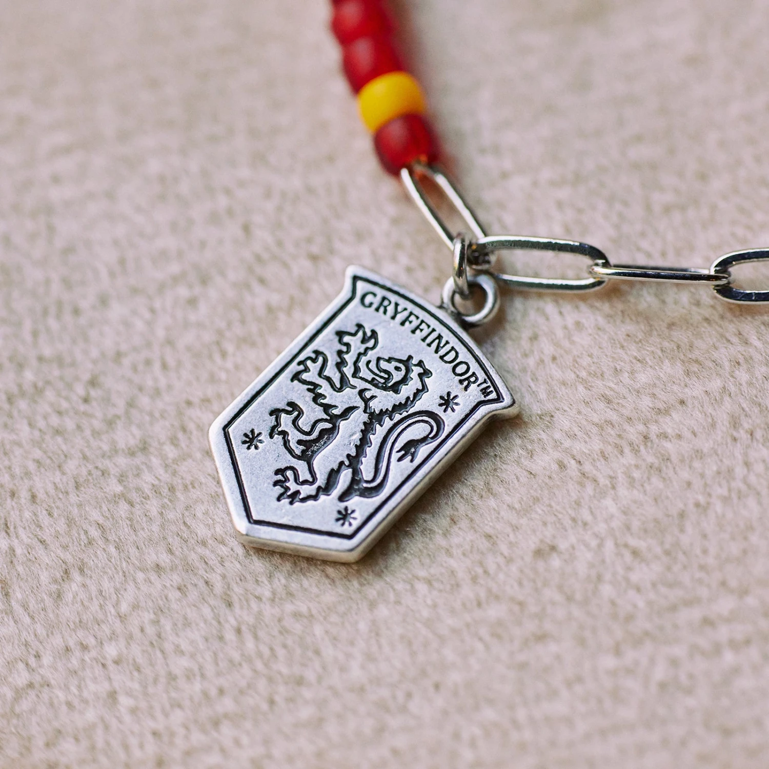 Harry Potter Gryffindor™ Half N Half Bracelet 4 Harry Potter Gryffindor™ Half N Half Bracelet - Image 4