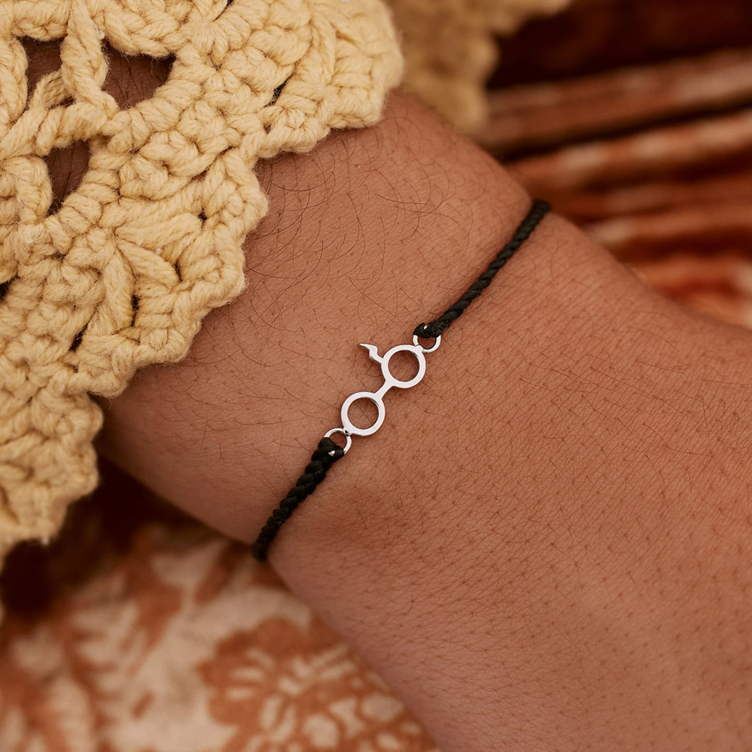 Harry Potter Glasses Charm Bracelet 2 Harry Potter Glasses Charm Bracelet - Image 2