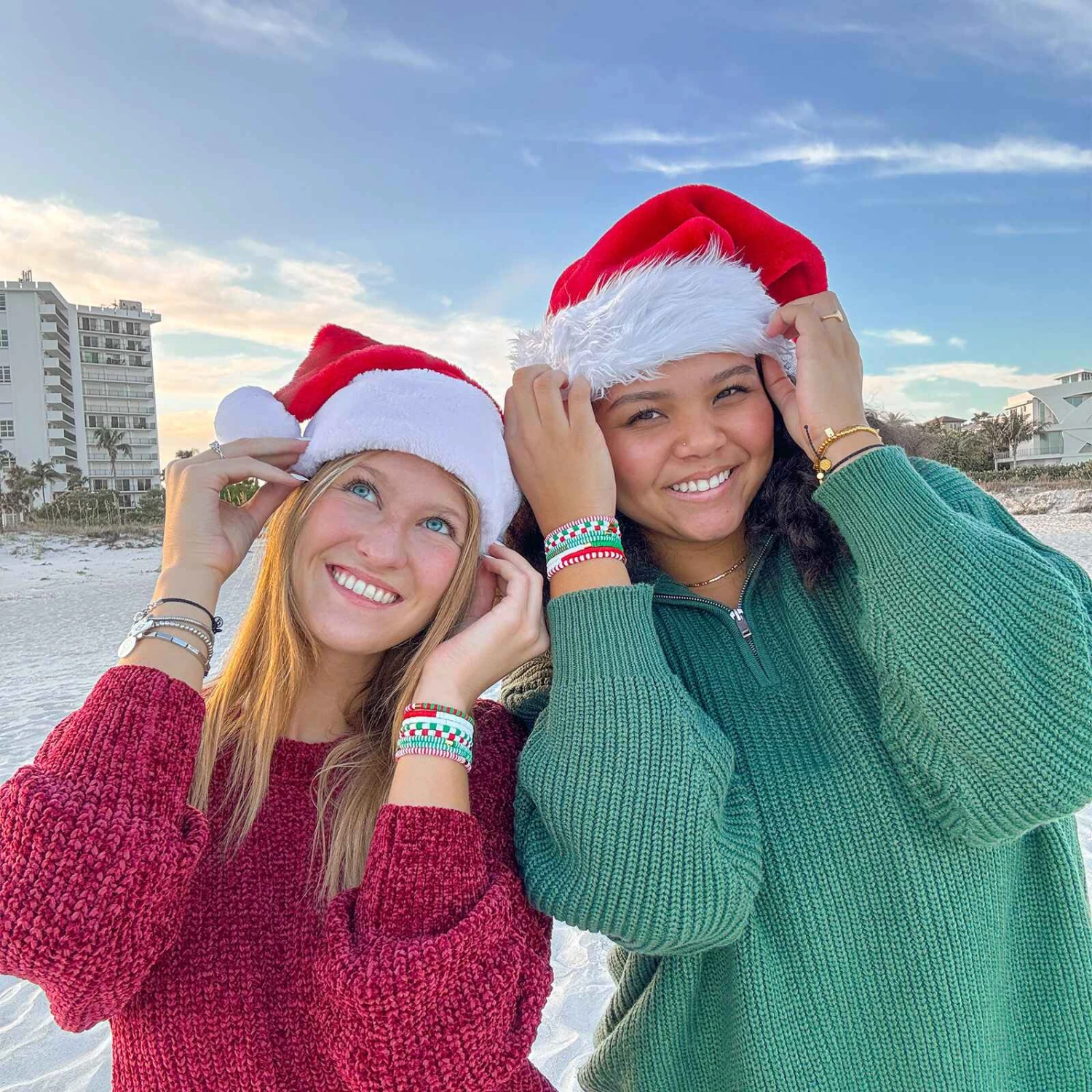 Vacation Vibes Deck The Halls Stretch Bracelet Set Of 8 10 Vacation Vibes Deck The Halls Stretch Bracelet Set Of 8 - Image 10