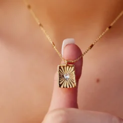 Heart Burst Pendant Necklace -Deals Bijestora Store 39802GOLD 8 min