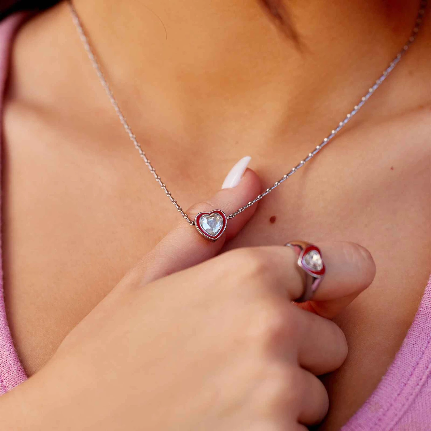 Stone & Enamel Heart Pendant Necklace 10 Stone & Enamel Heart Pendant Necklace - Image 10