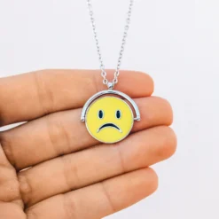 Happy Face Spinner Necklace -Deals Bijestora Store 3F9A4861 editcopy