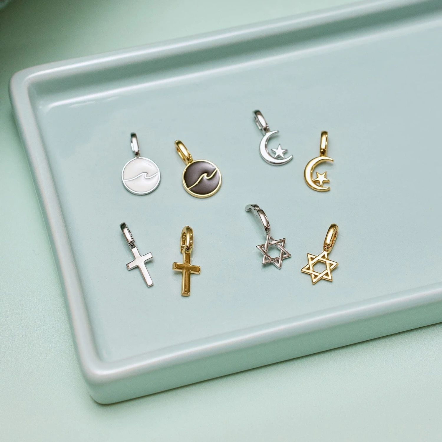 Harper Wave Charm 7 Harper Wave Charm - Image 7